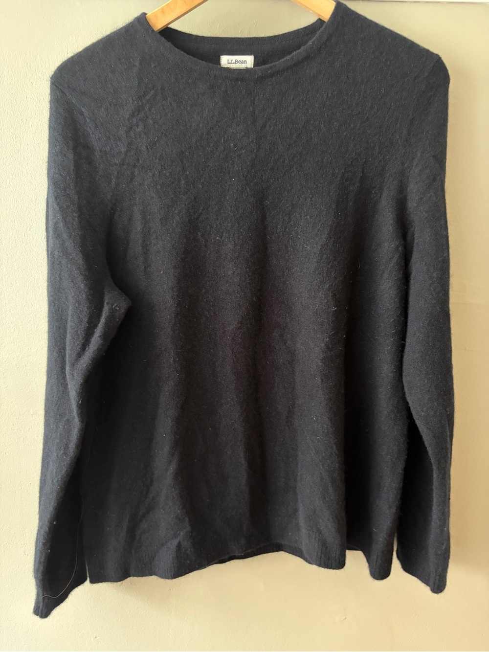 Llbean cashmere sweater